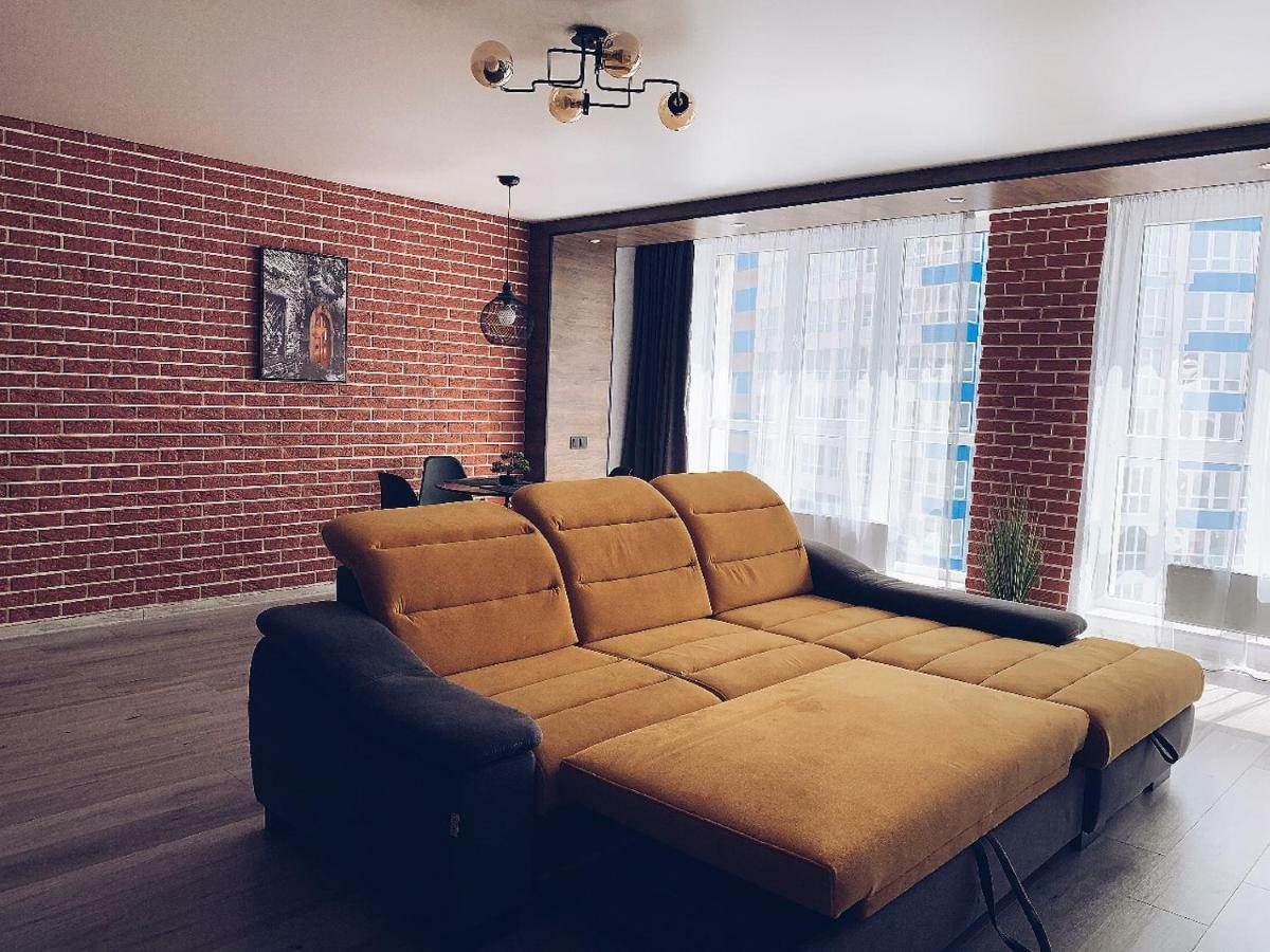 Room1402 Odessa Dış mekan fotoğraf