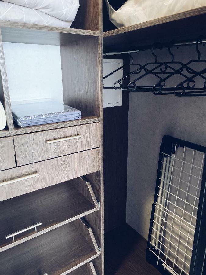 Room1402 Odessa Dış mekan fotoğraf